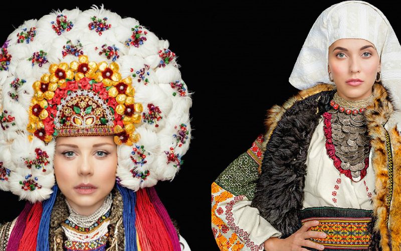  Безумно красиво: украинские звезды снялись в национальных костюмах для создания благотворительного календаря