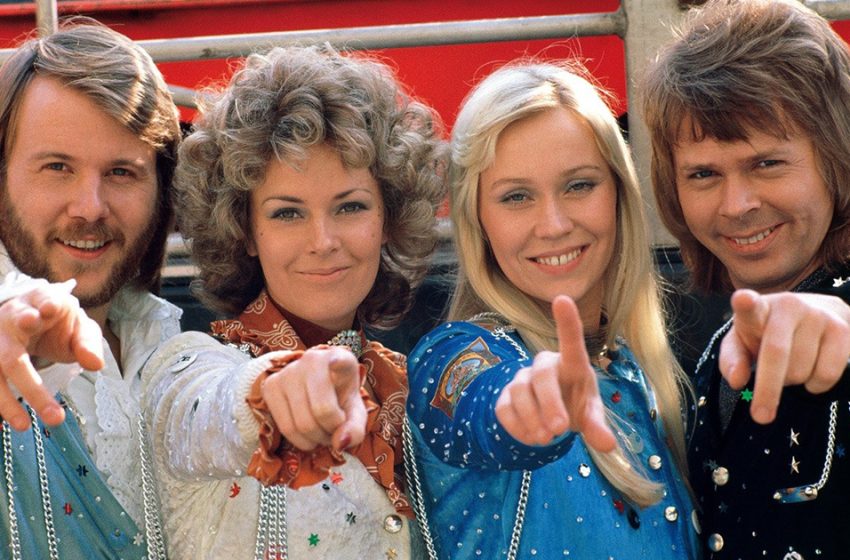 «В полном составе»: впервые за 14 лет группа ABBA появилась на публике вместе