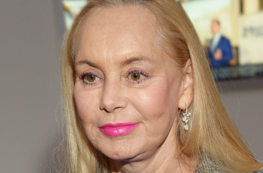  «Шикарно выглядит в свои 70»: вдова Кобзона затмила собой молодых актрис на светском мероприятии