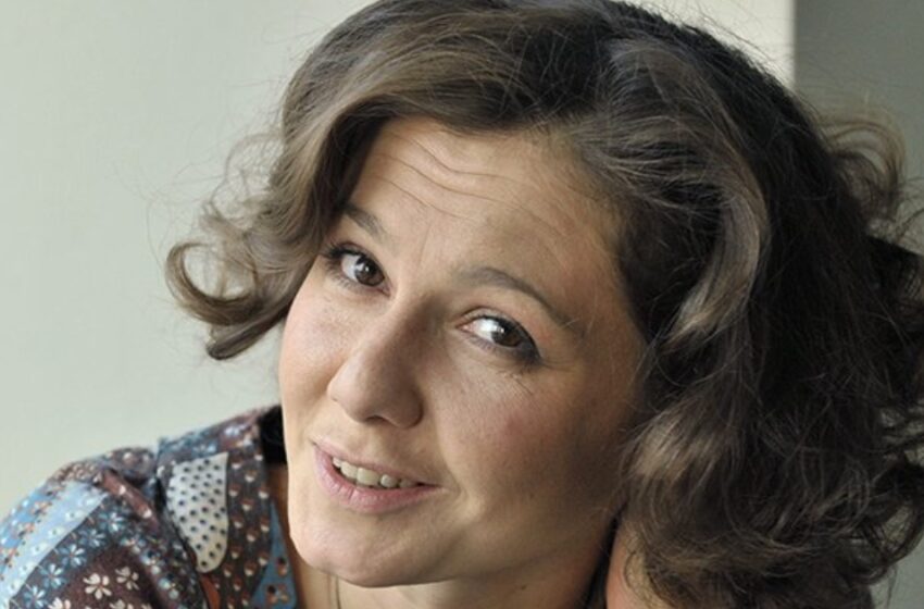 «Ты мужа не видела, он ей в сыновья годится!» Актриса Агуреева услышала критику в свой адрес за спиной