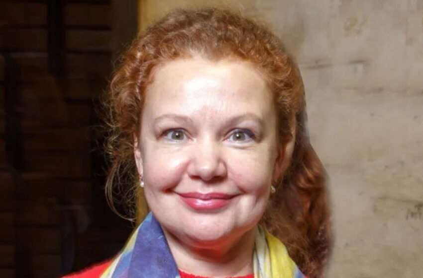 «Ей всего 50, а мужу уже под 80»: Актриса Абрамова рассказала, не смущает ли ее разница в возрасте с мужем