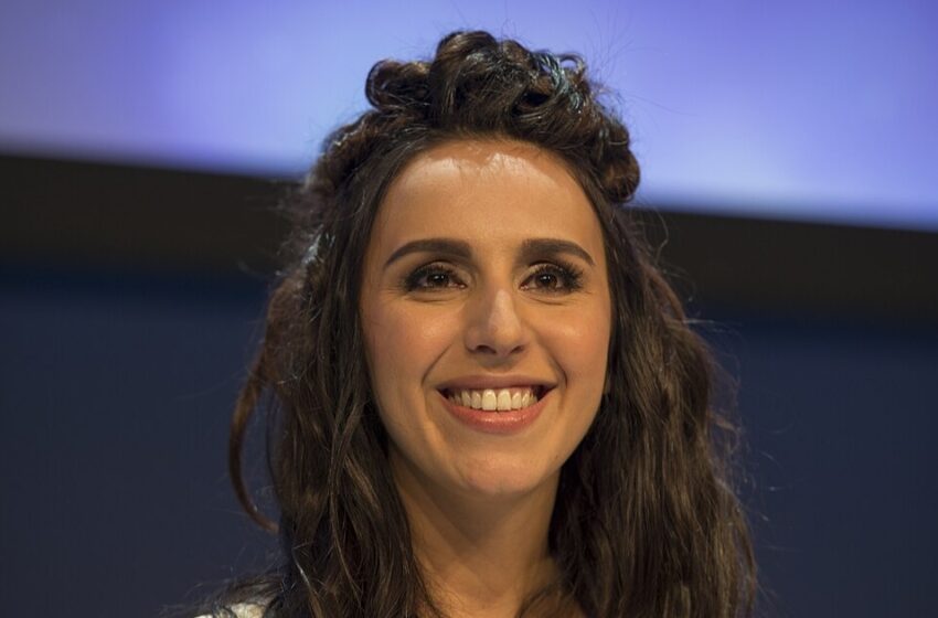  «Якщо ти впадеш, буду тут поруч. Намалюю світло, якщо все стане чорним»: Джамала показала мужа и поздравила его с Днём рождения