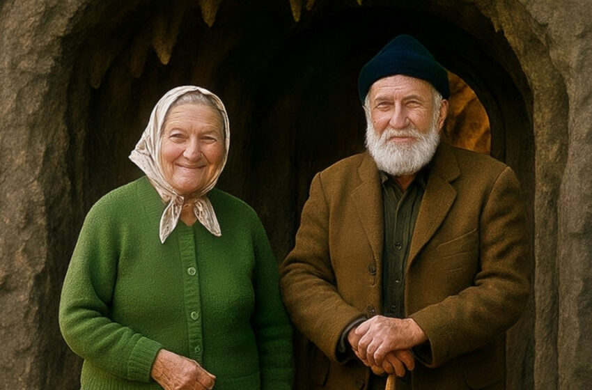  Брошенные детьми старики построили в горах то, что поразило всех, и даже детей. История о пожилой семейной паре